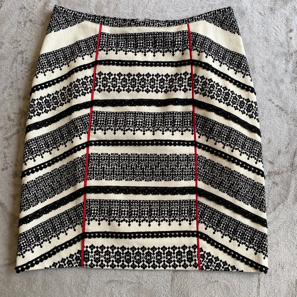 Anthropologie Tabitha Geometric Black and White Pencil Skirt Size 2